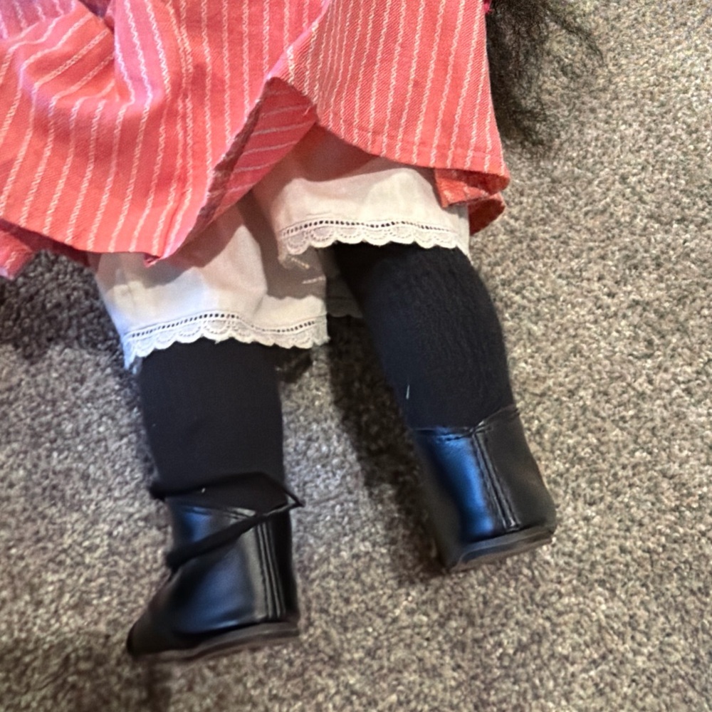 American Girl/Pleasant Company-Addy in original outfit/accessories - Picture 15 of 16